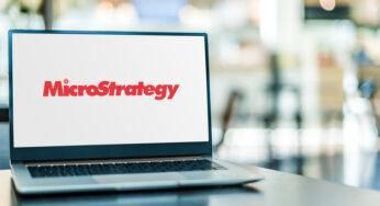 MicroStrategy Shares down 25% As Sale of Risk Assets Grows